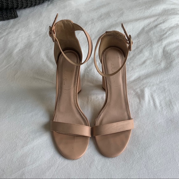 Lulu's Nude Block Heel with Ankle Strap - Picture 3 of 7